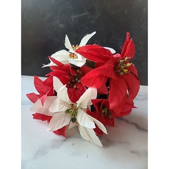 Vintage Christmas Decor Santa Boot With Faux Poinsettia Flowers - Picture 10 of 10